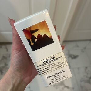 BEAND NEW Maison Martin Margiela Replica Eau de Toilette - White and Black